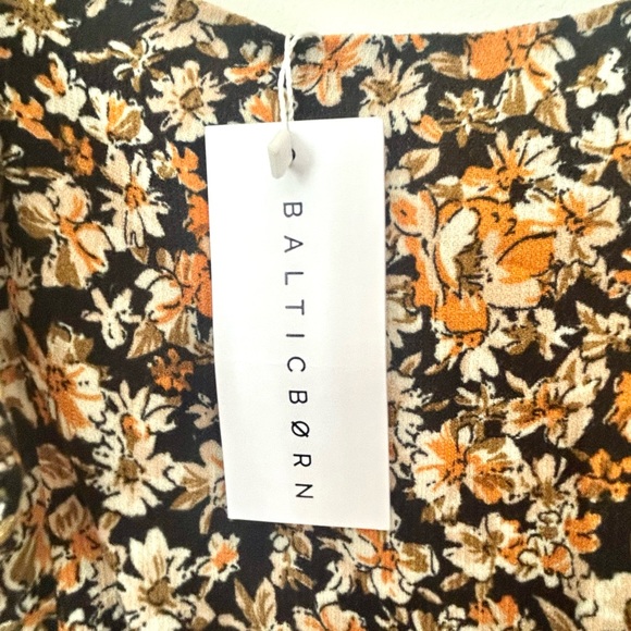 Baltic Born Black & Marigold Floral Ruffle Strap Jumpsuit | Size: Large | NWT - Picture 10 of 15